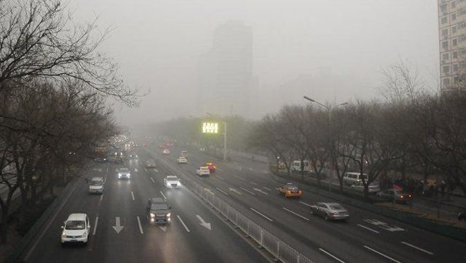 Çin&#039;den dünyanın en katı araç emisyon standardı