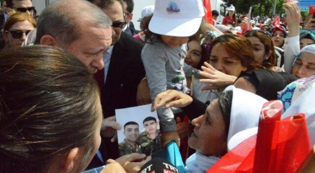 Cumhurbaşkanı Erdoğan’dan şehit annesine yakın ilgi