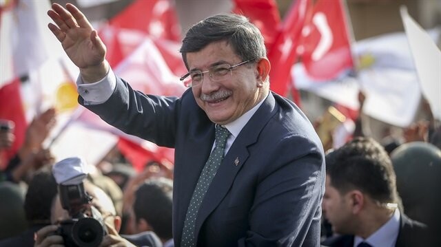 Davutoğlu&#039;ndan sürpriz karar!