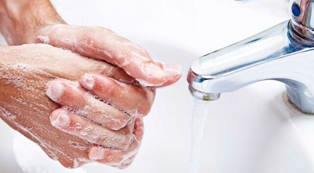 Ellerinizi mutlaka yıkayın!