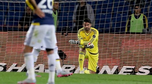 Fenerbahçe&#039;de kaleci arayışları Volkan Demirel&#039;i endişelendirmiyor