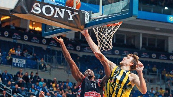 Fenerbahçe, Uşak Sportif karşısında şov yaptı