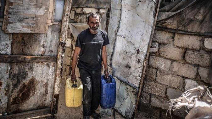 Gazze&#039;deki içme suyunun rengi ve tadı değişti