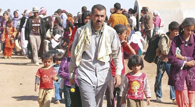 On binlerce Suriyeli ve Iraklı ölümle burun buruna