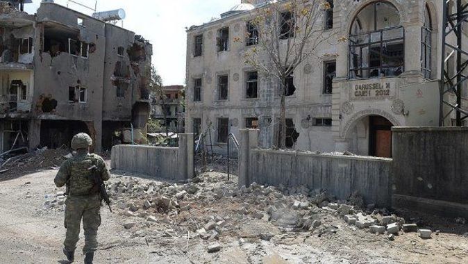 PKK&#039;lı teröristler Darusselam Camii&#039;ni bu hale getirdi
