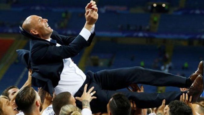 Real Madrid ve Zidane tarihe geçti