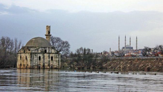 Tarihî Evliya Kasımpaşa Camii kurtuluyor