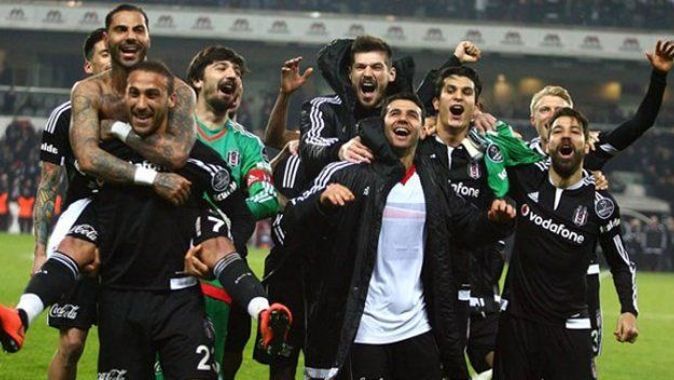 Beşiktaş&#039;ta şok gelişme! Elden kaçıyor
