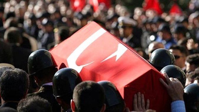 Diyarbakır&#039;daki terör saldırısında 2 asker şehit oldu