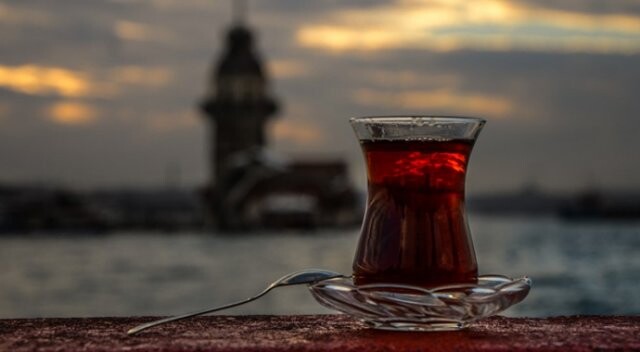 Dünyada en fazla çayı Türkler içiyor