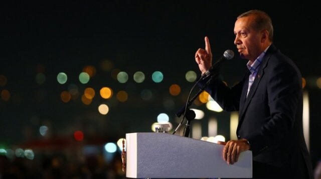 Erdoğan&#039;dan Terim ve Arda&#039;ya büyük destek!