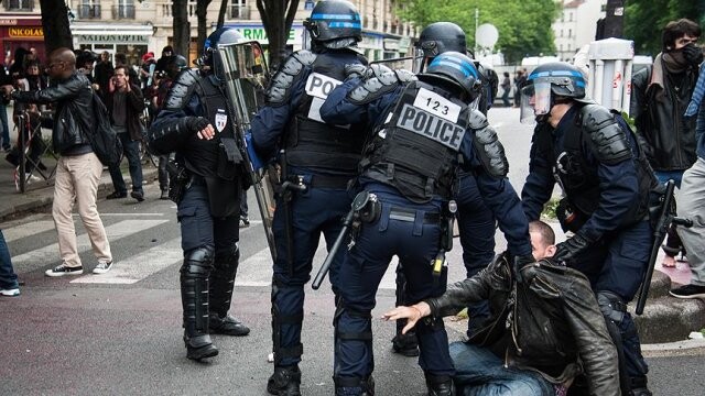 Fransa&#039;da polis şiddetine 48 soruşturma
