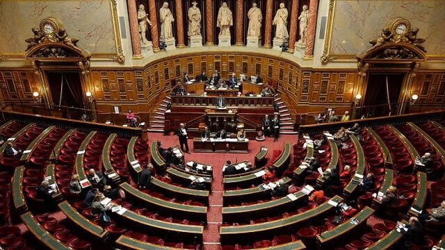 Fransa Senatosu, Rusya&#039;ya yönelik yaptırımların hafifletilmesini istedi