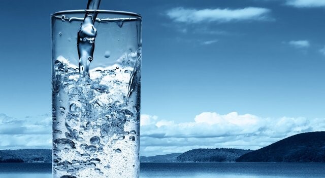 İftardan sonra en az 10 bardak su içmeliyiz