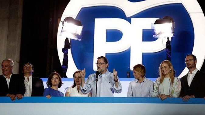 İspanya&#039;daki genel seçimler ülkedeki siyasi belirsizliği bitiremedi