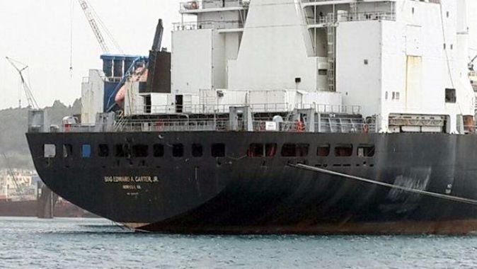İzmir&#039;de 122 ton kaçak akaryakıt ele geçirildi