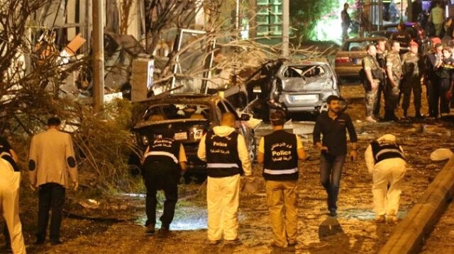 Lübnan&#039;da intihar saldırısında 5 kişi öldü