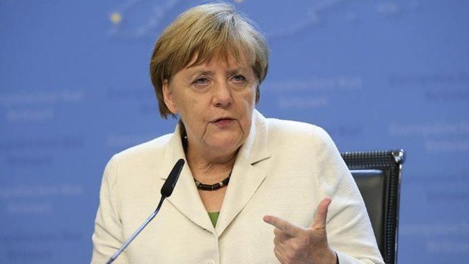 Merkel: İngiltere&#039;nin AB&#039;den ayrılması çok ciddi bir durum