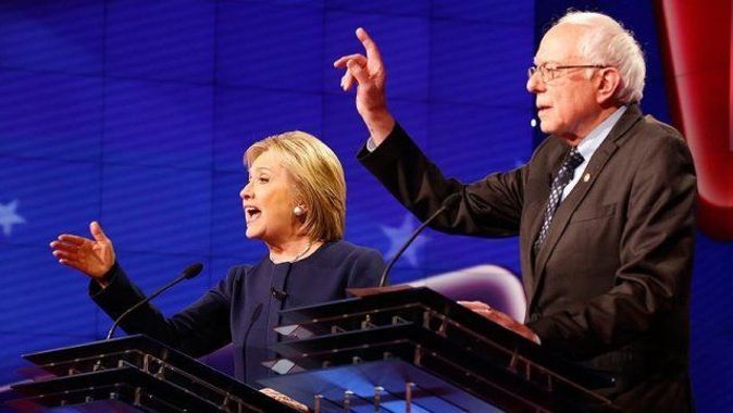Sanders, başkanlık seçimlerinde rakibi Clinton’a oy verecek