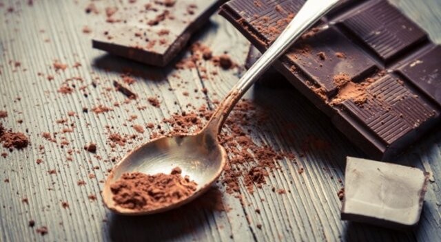 Şeker yerine kaliteli bitter çikolata yiyin