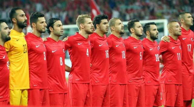 Slovenya-Türkiye maçının hakemi belli oldu