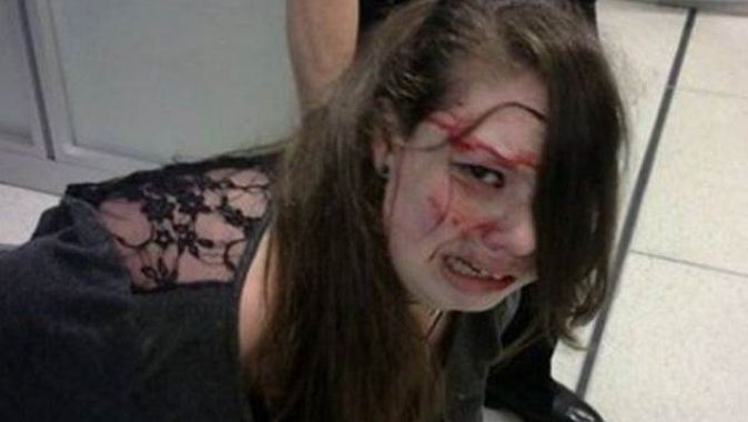 ABD&#039;de havalimanında 19 yaşındaki kıza güvenlik dayağı