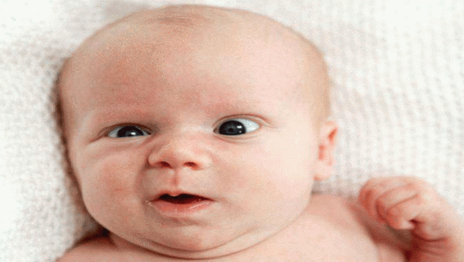 Bebeklerde göz tümörüne dikkat