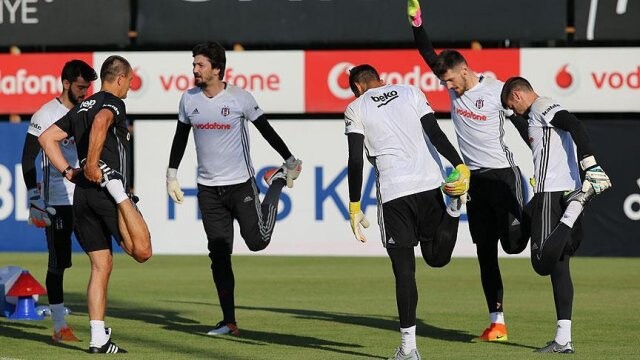 Beşiktaş yeni sezon hazırlıklarını çift idmanla sürdürdü