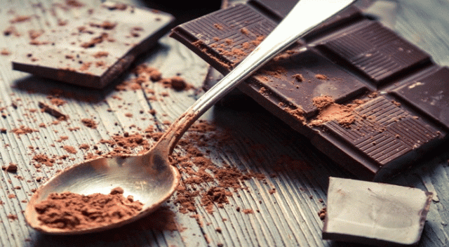 Bitter çikolata ile gençliğinizi koruyun