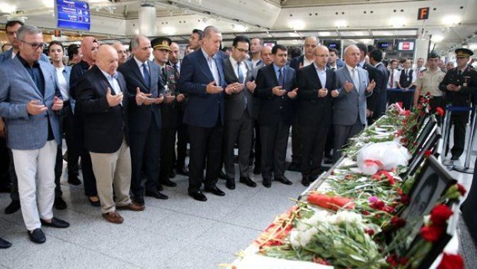 Erdoğan, Atatürk Havalimanı&#039;nda incelemelerde bulundu