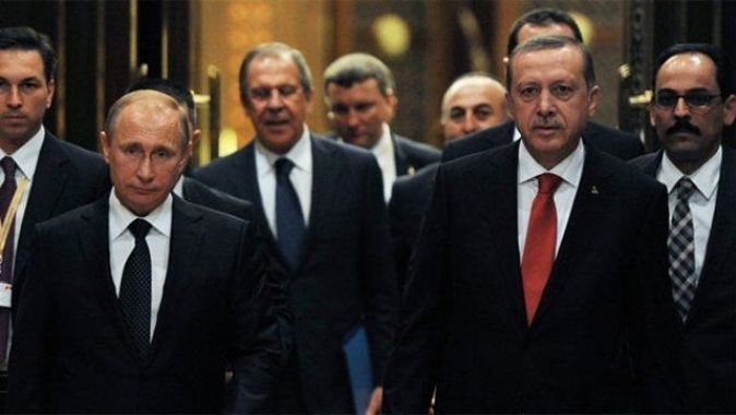 Erdoğan Rusya’ya gidiyor, vizeler kalkıyor