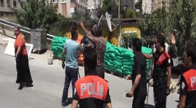 İstanbul&#039;da taşlı sopalı kavga