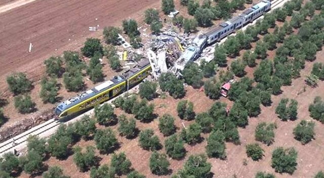 İtalya’da trenler çarpıştı: 12 ölü