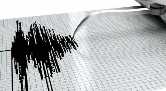 Manisa&#039;da üst üste depremler