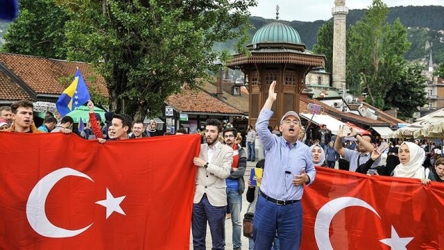 Saraybosna demokrasi nöbetine hazırlanıyor