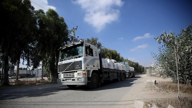 Yardımlar yarın sabah Gazze&#039;ye girmeye başlayacak
