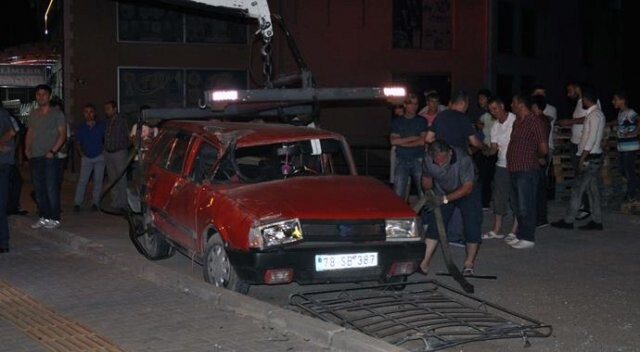 Zonguldak&#039;ta otomobiller çarpıştı: 2 yaralı