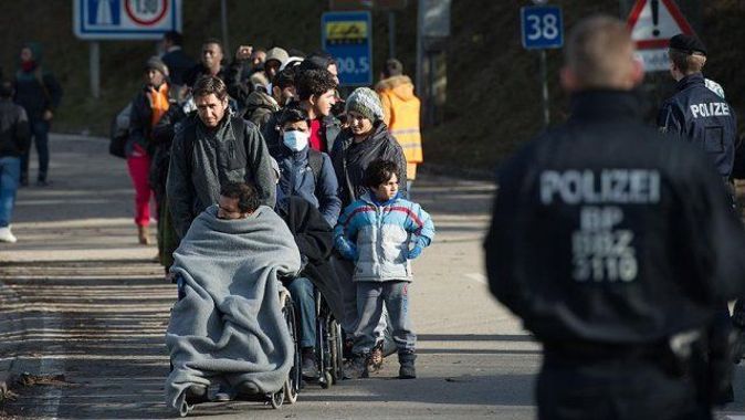 Avusturya&#039;da sığınmacılara &#039;1 avroya zorunlu kamu hizmeti&#039; önerisi