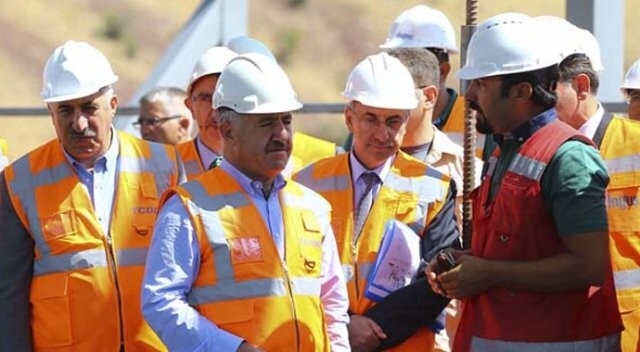 Bakan Arslan: Ankara-Sivas arası iki saate düşecek
