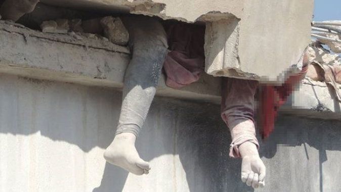 İşte Suriye&#039;deki vahşetin görüntüsü! En acı fotoğraf...