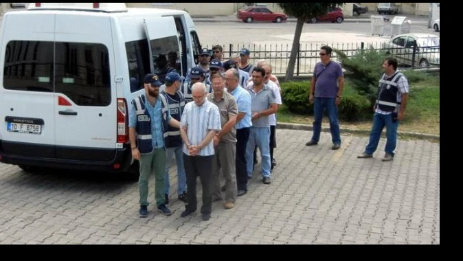 Edremit&#039;te 21 iş adamı tutuklandı