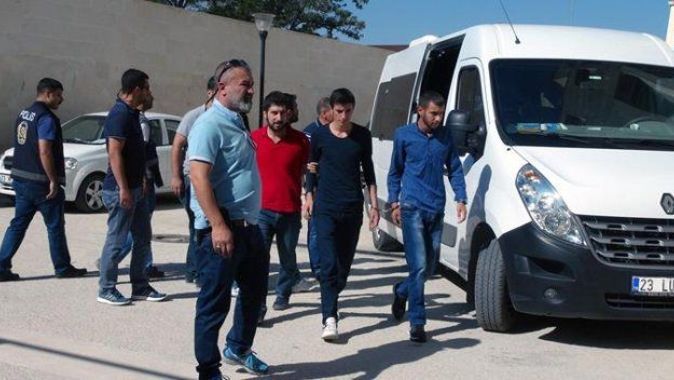 Elazığ&#039;daki DAEŞ operasyonunda 10 kişi tutuklandı