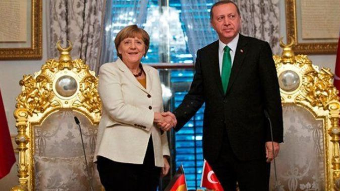 Erdoğan, Merkel&#039;le Çin&#039;de bir araya gelecek