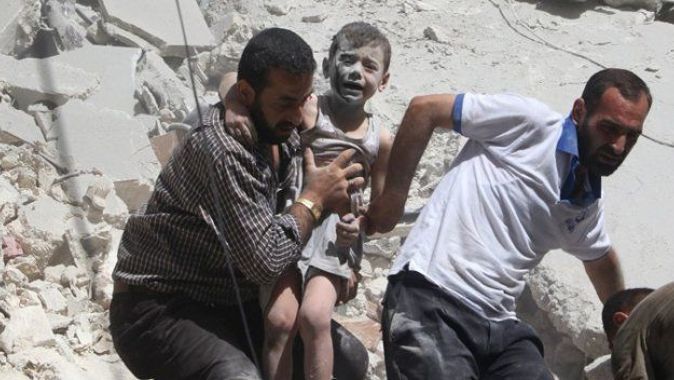 Halep’te 100 bin çocuk ölümle burun buruna