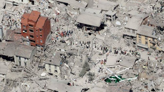 İtalya&#039;daki depremde bilanço ağırlaşıyor