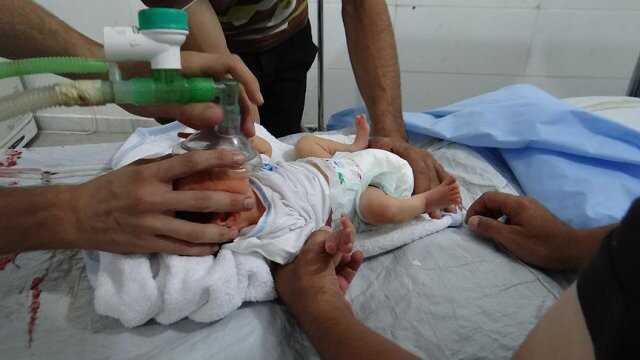 Katil Esed güçleri bebekleri &#039;klor gazı&#039;yla vurdu
