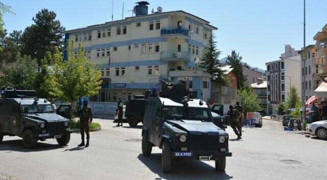 Tunceli&#039;de çatışma 1 asker şehit 3 polis yaralı!