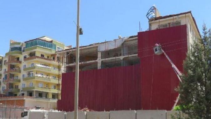 PKK&#039;nın alçakça saldırdığı binaya rötuş!