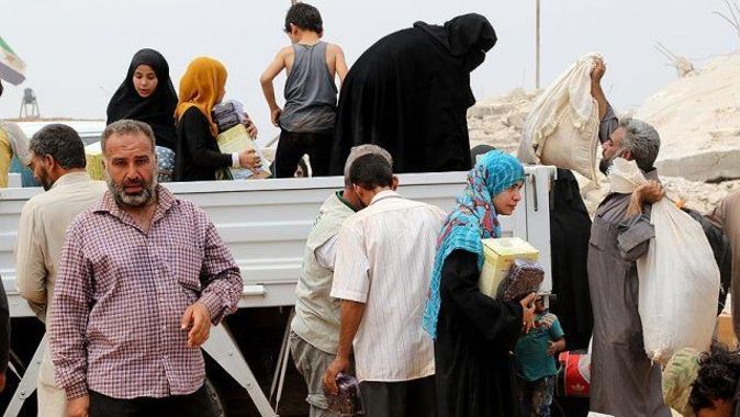 Suriye’de DAEŞ ve PYD’den kaçışlar sürüyor