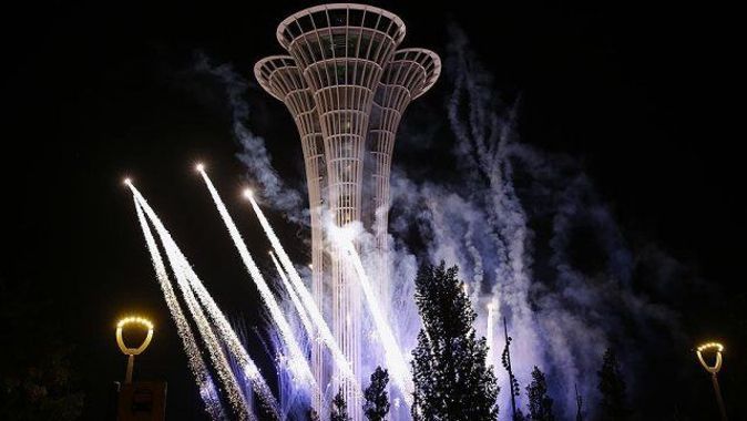 EXPO 2016 Antalya Kulesi&#039;nde havai fişek gösterisi